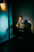 portrait_portraet_kevin_wolf_koeln_fotograf_artist_dj_kuenstler_autor_-6